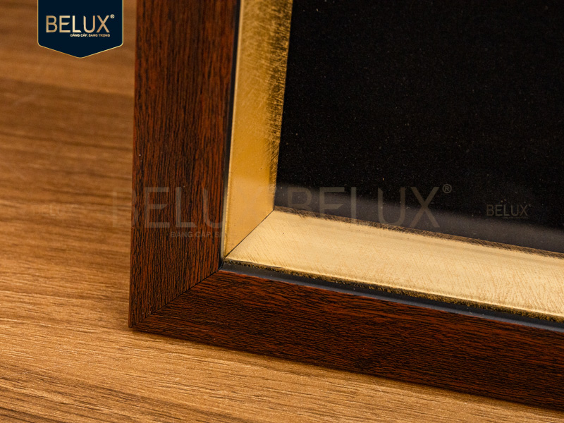 Tranh chữ Thuận 40x30cm đậu bạc mạ vàng 24k